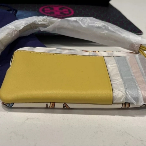 Tory Burch Top Zip Card Case NWT - Picture 11 of 14